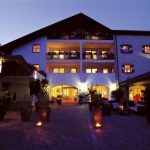 Berge, Obstwiesen und Weingärten: Indian Summer im Meraner Land